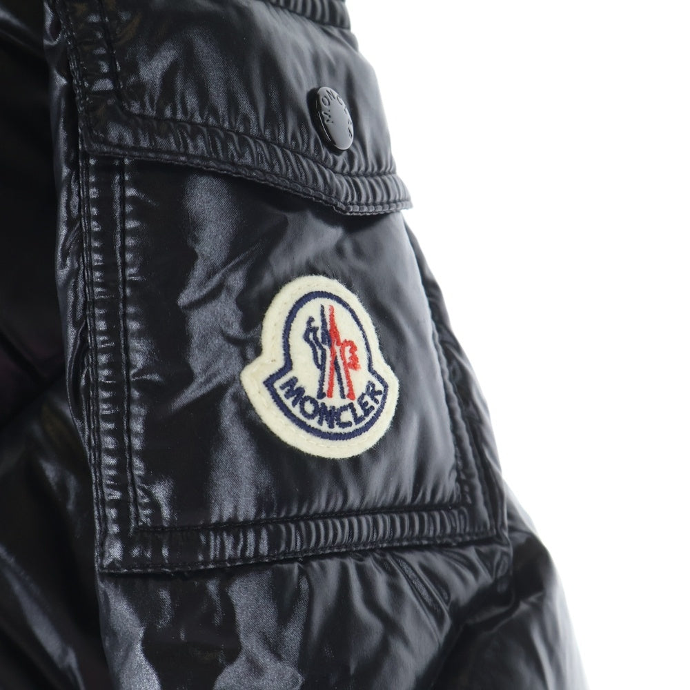 MONCLER(モンクレール) 21AW HERBE エルブ ワッペンロゴ フーデッド ジップアップ ダウンジャケット ブラック G20931A00023 53132 レディース