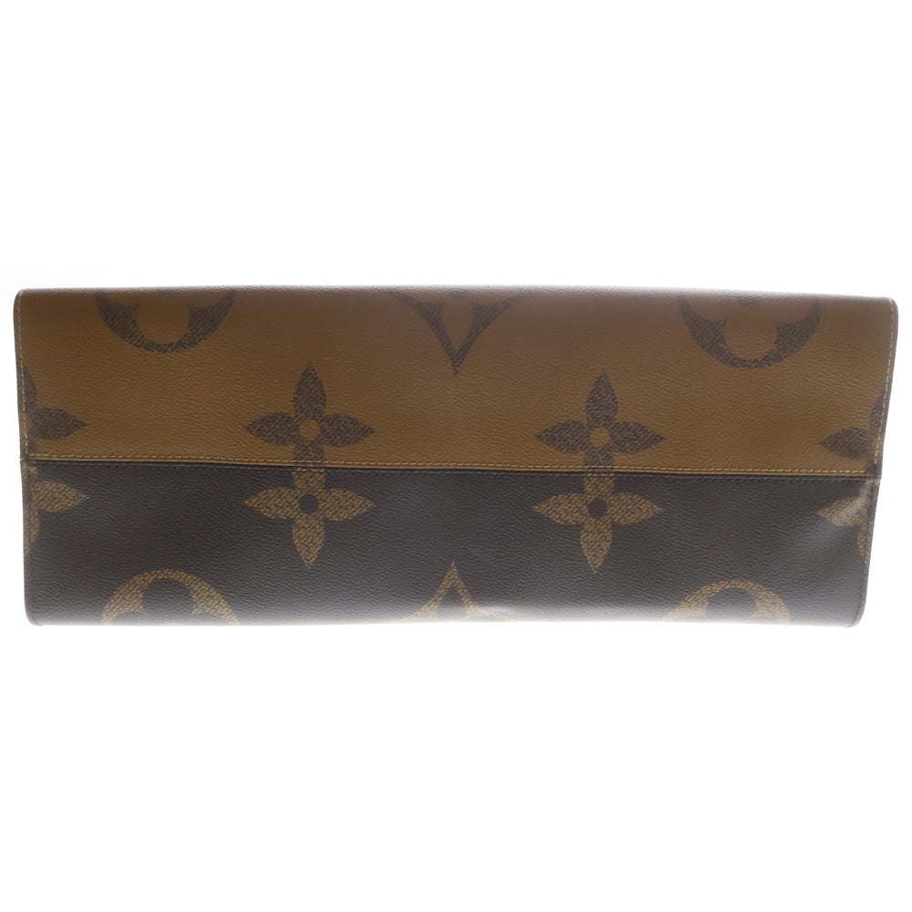 LOUIS VUITTON(ルイヴィトン) オンザゴーGM モノグラム リバース ジャイアント PVC トートバッグ ゴールド金具 ブラウン M44576 レディース