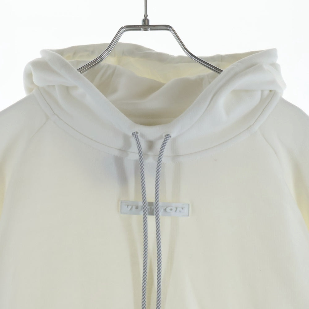 LOUIS VUITTON ルイヴィトン 24AW ラバーワッペンロゴ プルオーバー スウェットパーカー ホワイト RM242MH ZA8 HRY55W LOUIS VUITTON(ルイヴィトン) 24AW ラバーワッペンロゴ プルオーバー