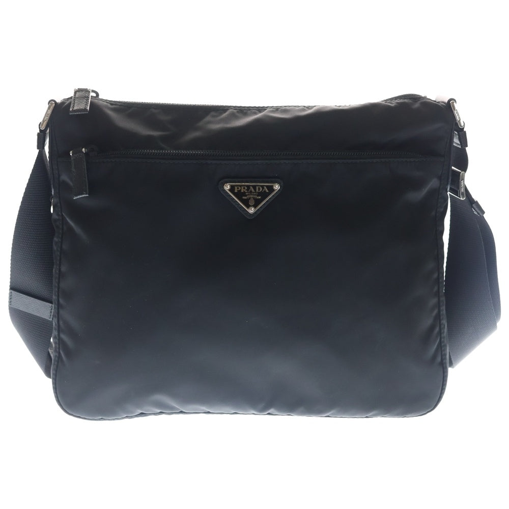 PRADA(プラダ) 三角ロゴ ショルダーバッグ ブラック テスート ナイロン レザー シルバー金具