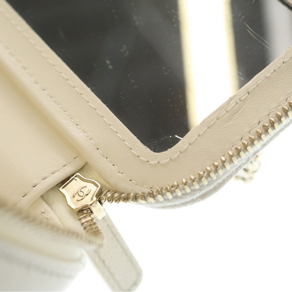 CHANEL(シャネル) ミニ バニティバッグ ショルダーバッグ チェーンバッグ キャビアスキン ホワイト ゴールド金具 レディース