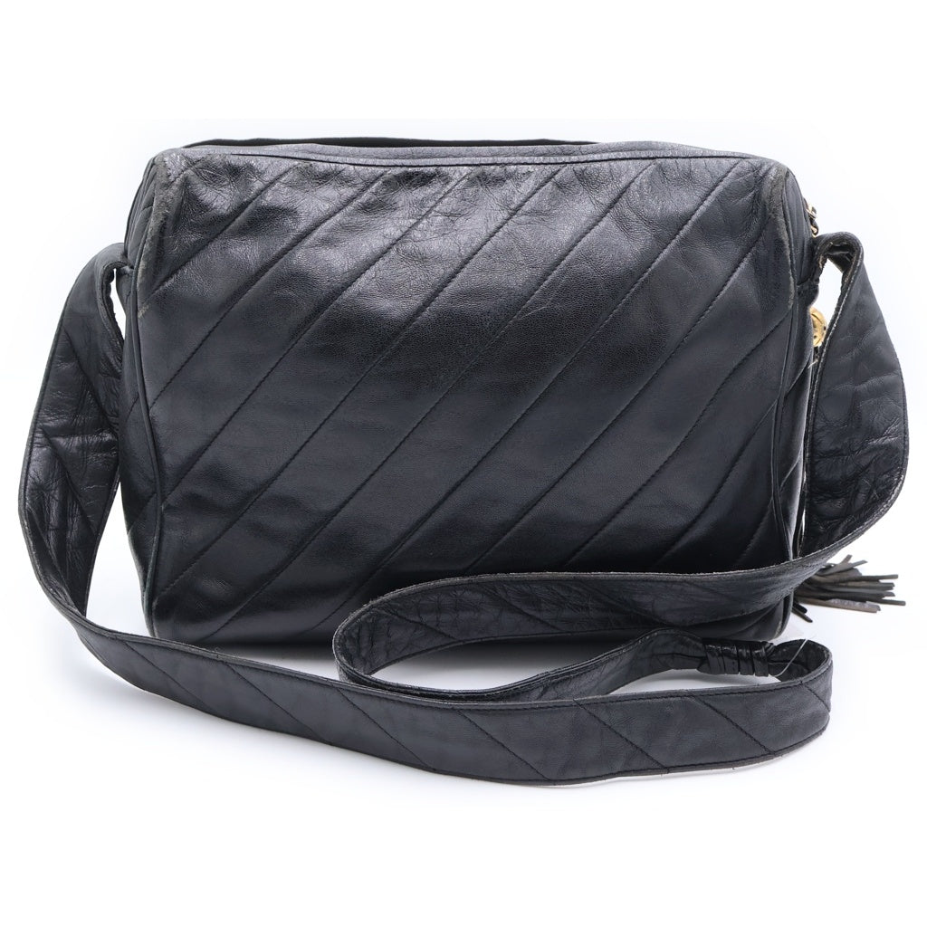 CHANEL(シャネル) ココマーク フリンジショルダーバッグ ブラック ラムスキン ゴールド金具 レディース