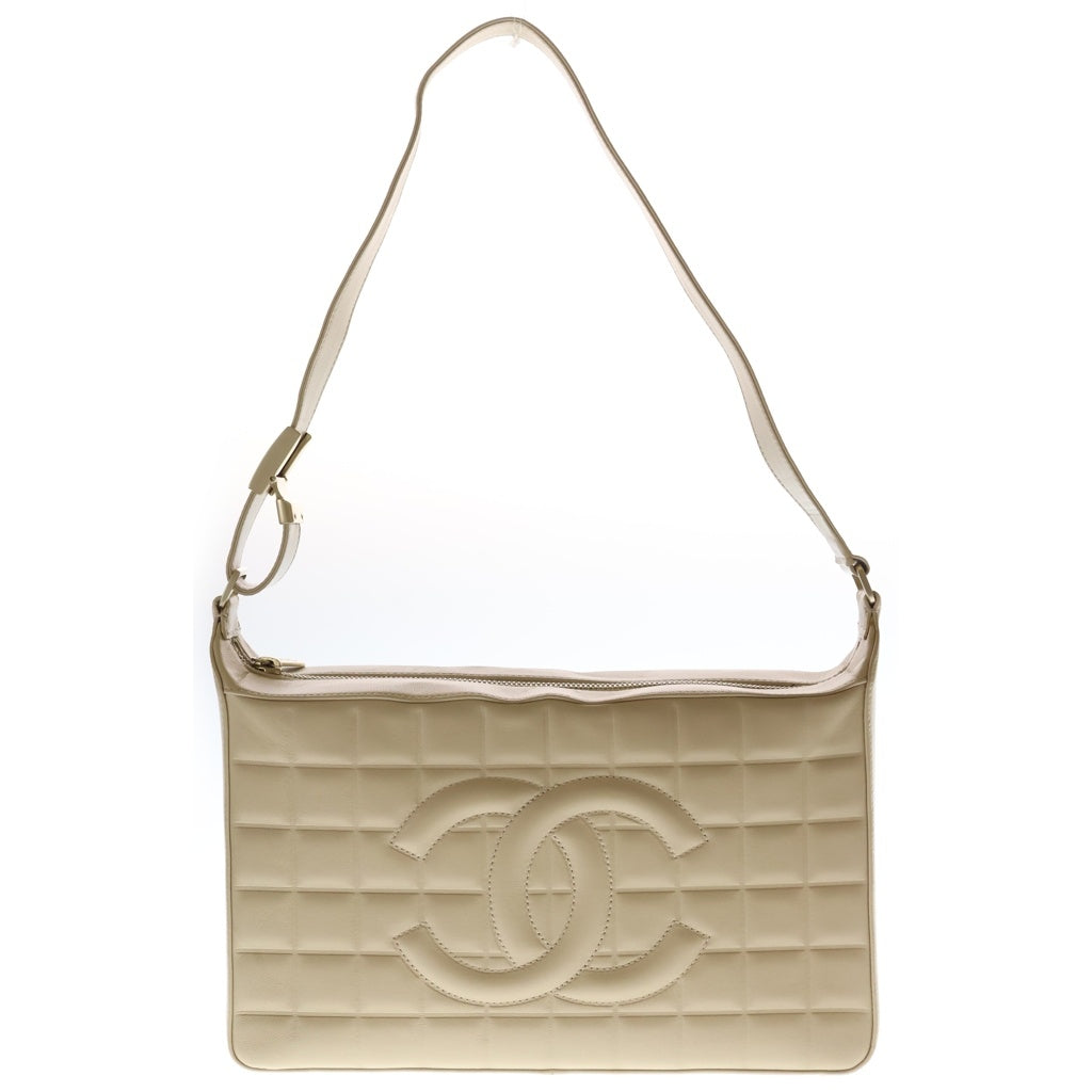 CHANEL(シャネル) チョコバー ワンショルダーバッグ ベージュ ラムスキン ゴールド金具 レディース