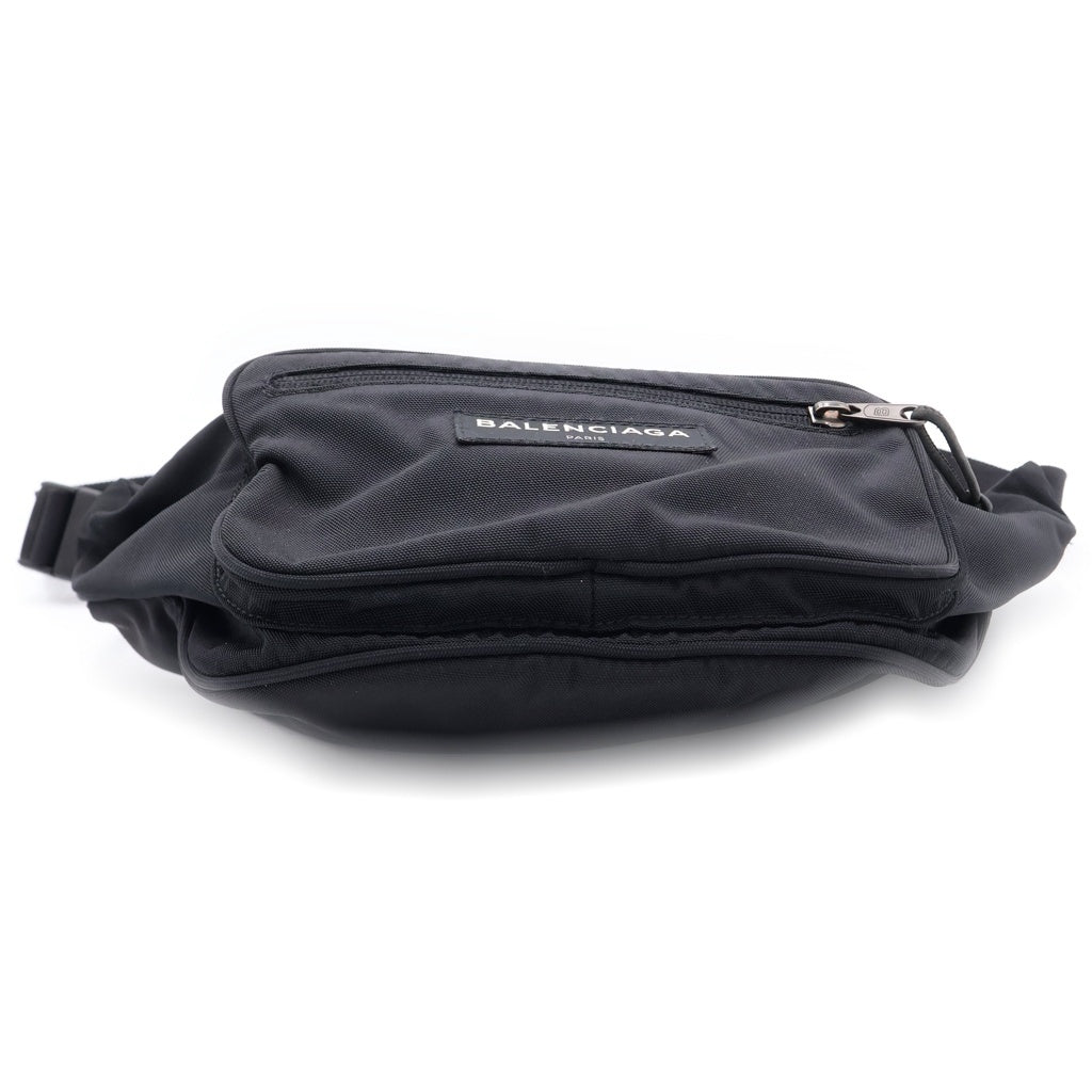 BALENCIAGA(バレンシアガ) ロゴ ボディバッグ ショルダーバッグ ウエストバッグ ブラック ナイロン 482389 レディース