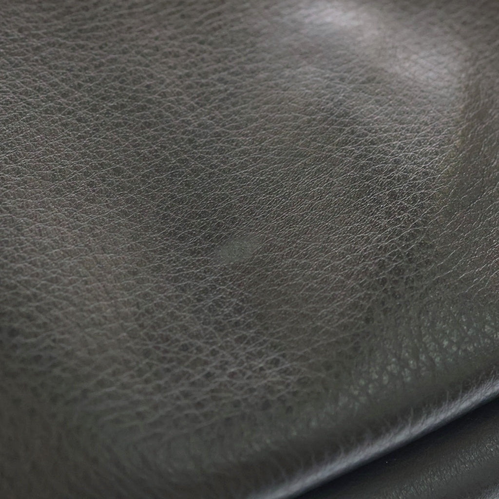BALENCIAGA(バレンシアガ) エブリディ カメラバッグ ショルダーバッグ ミニバッグ ブラック レザー 489812 シルバー金具