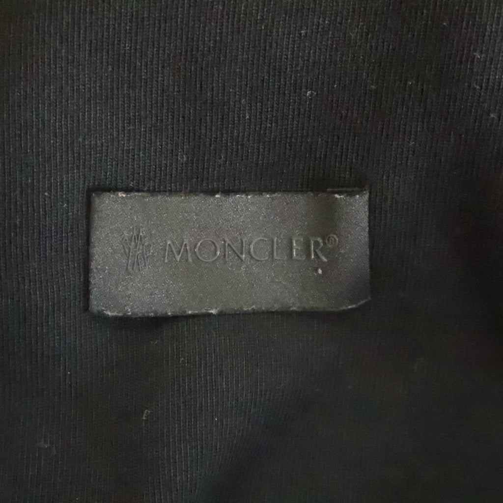 MONCLER(モンクレール) 21SS ラバーワッペンロゴ パイル切り替え スウェット ハーフ ショート パンツ ショーツ ブラック G10918H73500 8098U