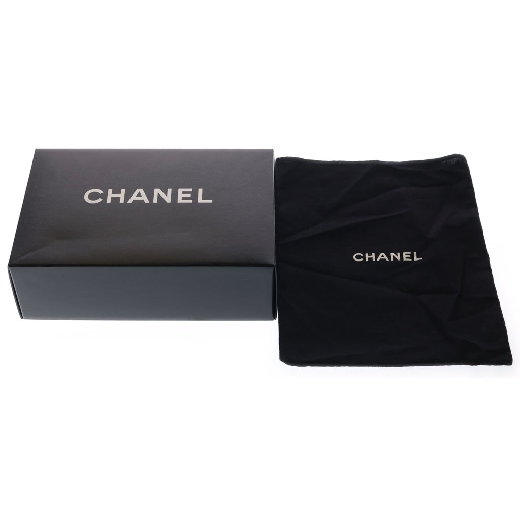 CHANEL(シャネル) マトラッセ W24 ショルダーバッグ チェーンバッグ ブラック ラムスキン ゴールド金具 レディース