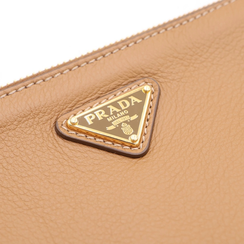 PRADA(プラダ) ソフトグレイン ショルダーバック ミニバッグ キャメル ブラウン レザー 1BC238 ゴールド金具 レディース