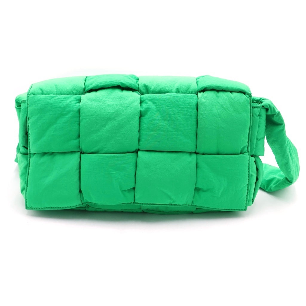 BOTTEGA VENETA(ボッテガヴェネタ) パデッドテックカセット ショルダーバッグ グリーン ナイロン パラキート レディース