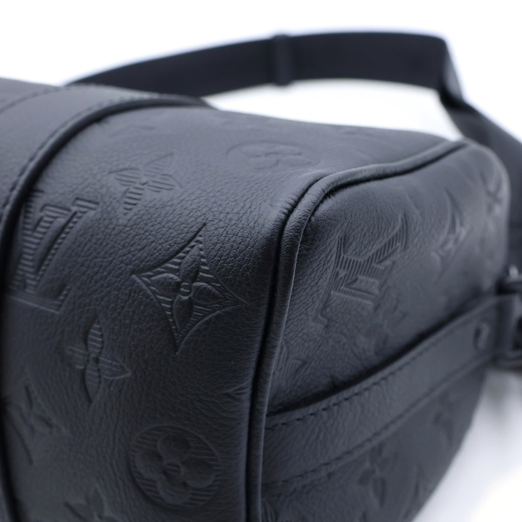 LOUIS VUITTON(ルイヴィトン) モノグラム・シャドウ シティ・キーポル 2WAYハンドバッグ ショルダーバッグ ミニボストンバッグ ブラック エンボスレザー M26750 ブラック金具 レディース