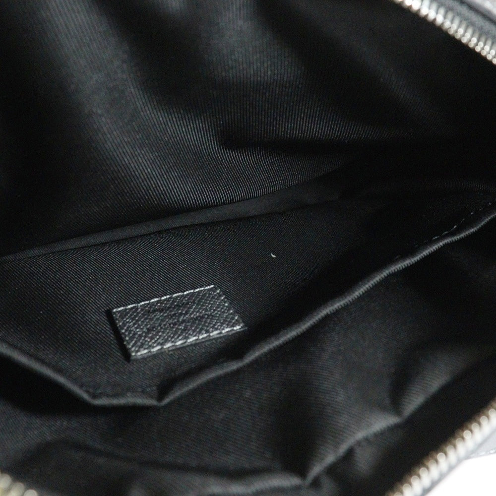 LOUIS VUITTON(ルイヴィトン) タイガラマ アウトドア メッセンジャーバッグ ショルダーバッグ シルバー PVCレザー RFID M30830