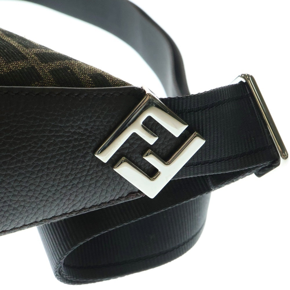 FENDI(フェンディ) ジャガード メロン スモール クロスボディバッグ ハンドバッグ ワンショルダーバッグ ブラック×ブラウン シルバー金具 レザー 7VA635