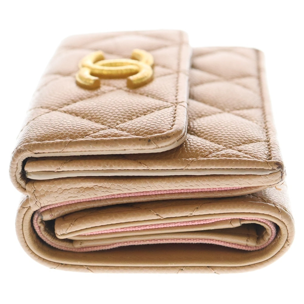 CHANEL(シャネル) マトラッセ スモールフラップウォレット 三つ折り財布 ベージュ キャビアスキン ゴールド金具 AP3518