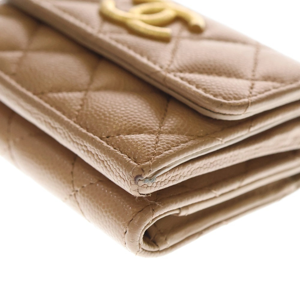 CHANEL(シャネル) マトラッセ スモールフラップウォレット 三つ折り財布 ベージュ キャビアスキン ゴールド金具 AP3518