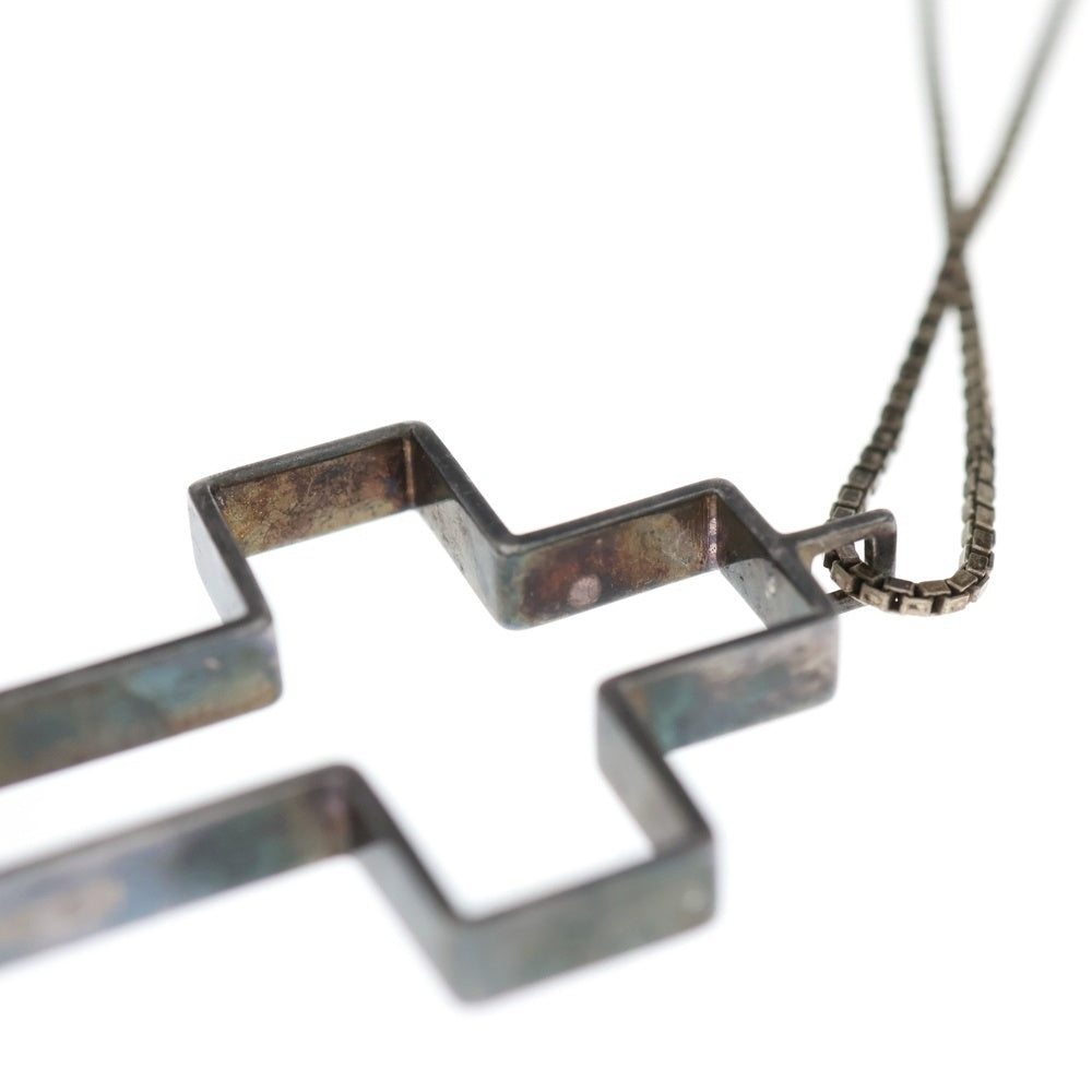 GUCCI(グッチ) クロスモチーフ ネックレス ペンダント チェーン シルバー