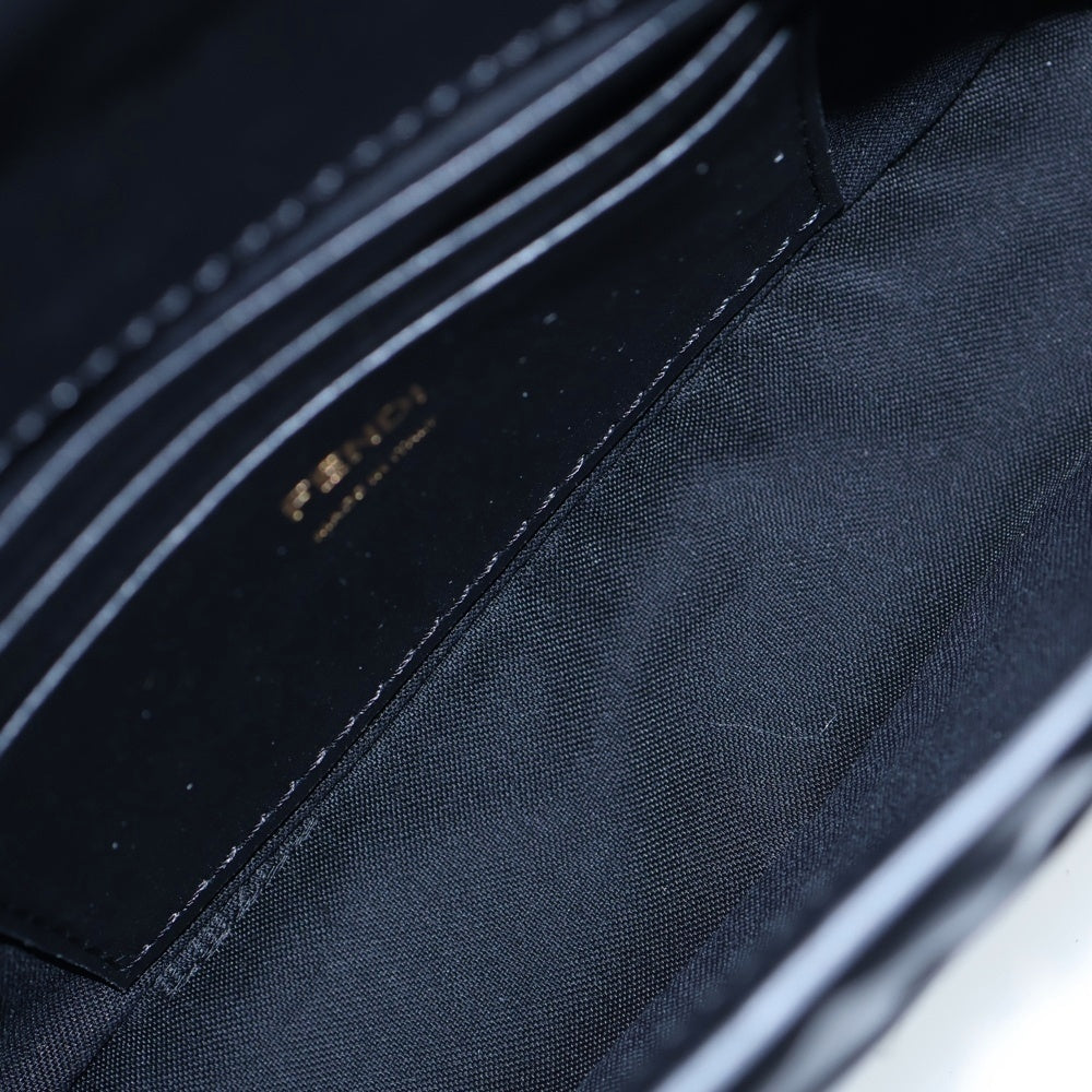 FENDI(フェンディ) ミニバケット スモール チェーンショルダーバッグ ブラック レザー ゴールド金具 8BS017 レディース