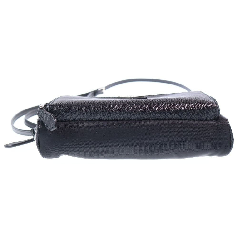 PRADA(プラダ) トライアングルロゴ サフィアーノレザー ナイロン ショルダーバッグ ブラック 1BP035 レディース