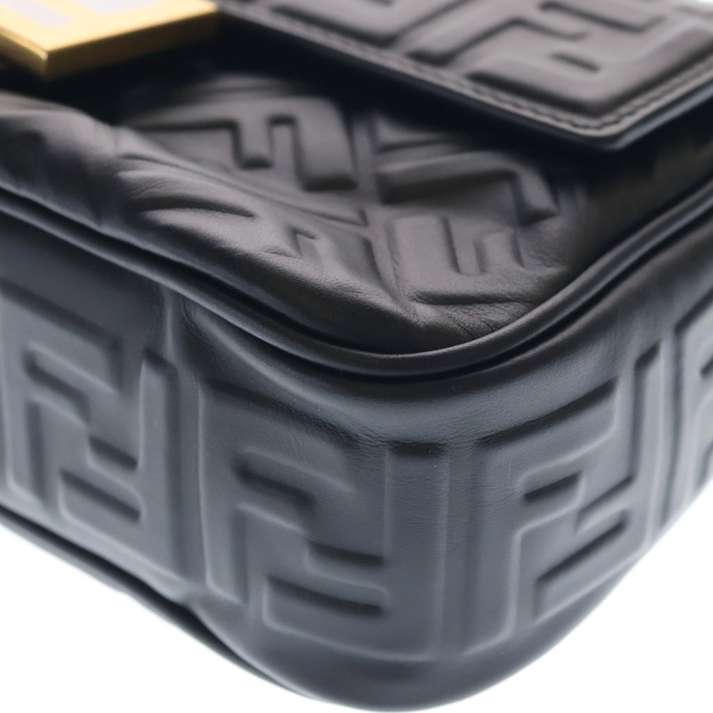 FENDI(フェンディ) バケットチェーンバッグ FF柄 ショルダーバッグ