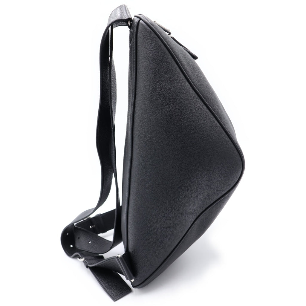 PRADA(プラダ) トライアングルロゴプレート バックパック リュック ヴィッテロダイノ レザー ブラック 2VZ099 レディース