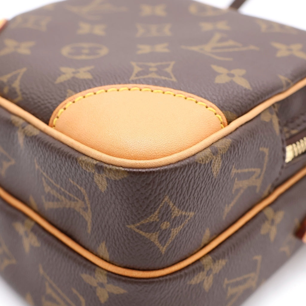 LOUIS VUITTON(ルイヴィトン) モノグラム アマゾン PVC レザー ショルダーバッグ ブラウン M45236 レディース