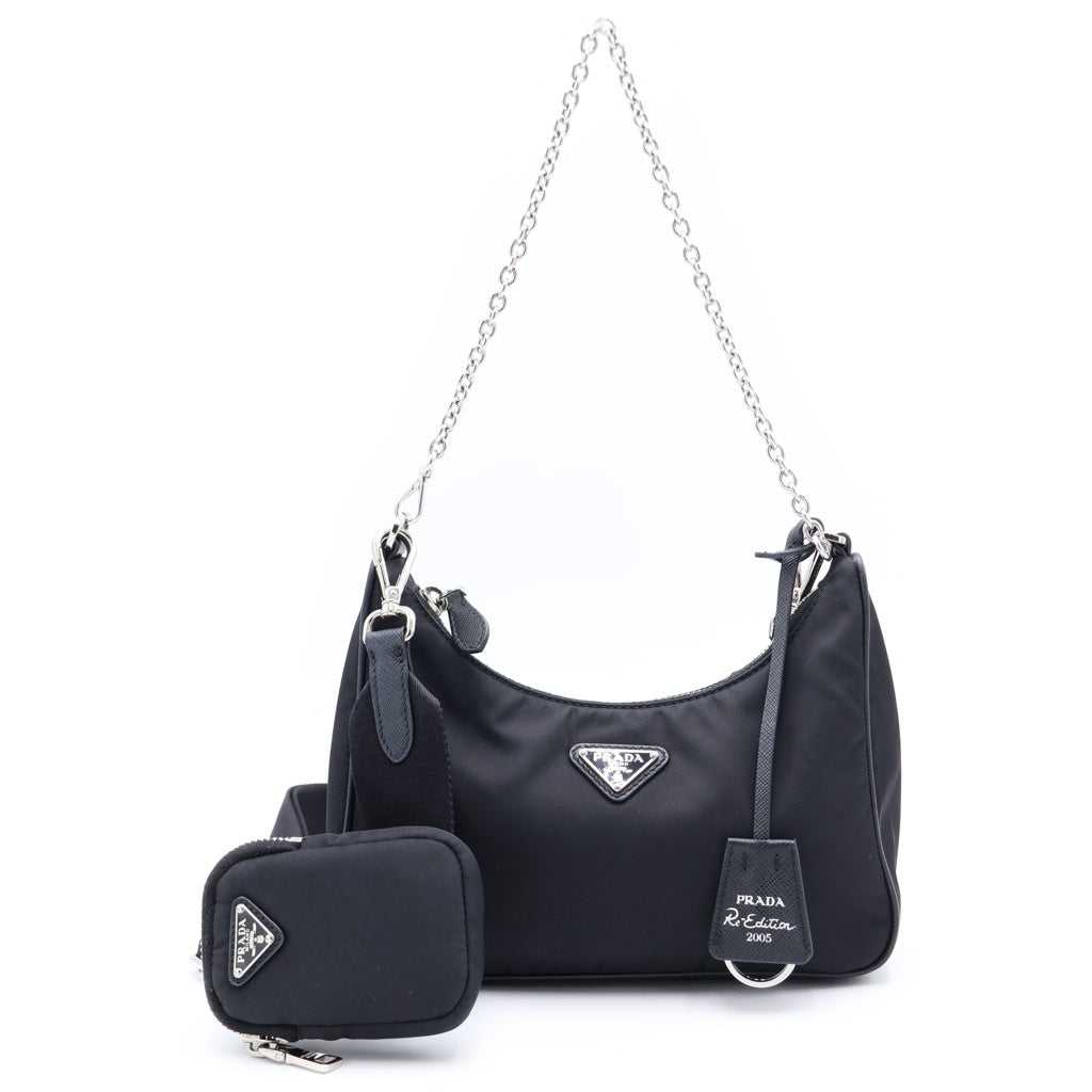 PRADA(プラダ) リナイロン トライアングルロゴ ショルダーバッグ ブラック ナイロン 1BH204 シルバー金具 レディース