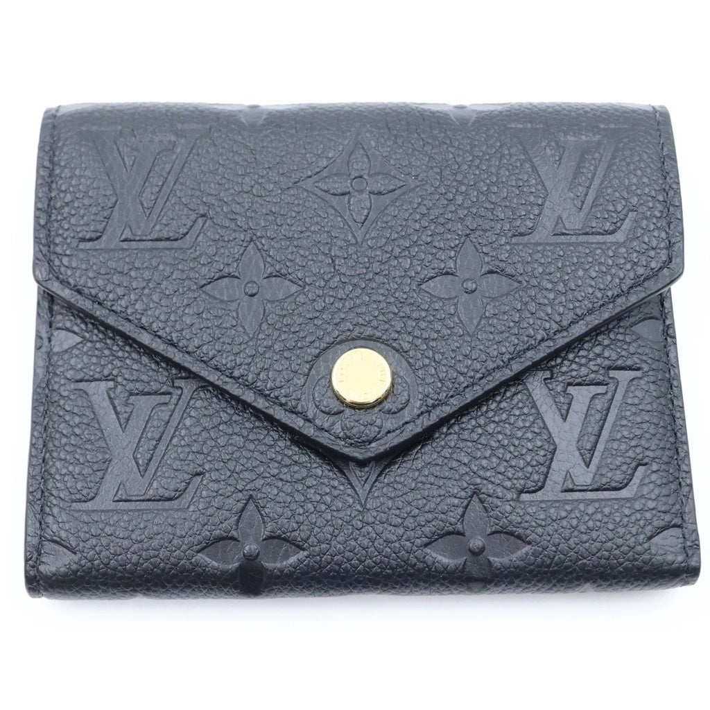 LOUIS VUITTON(ルイヴィトン) ポルトフォイユ ヴィクトリーヌ コンパクトウォレット 三つ折り財布 モノグラム アンプラント レザー ブラック M64060