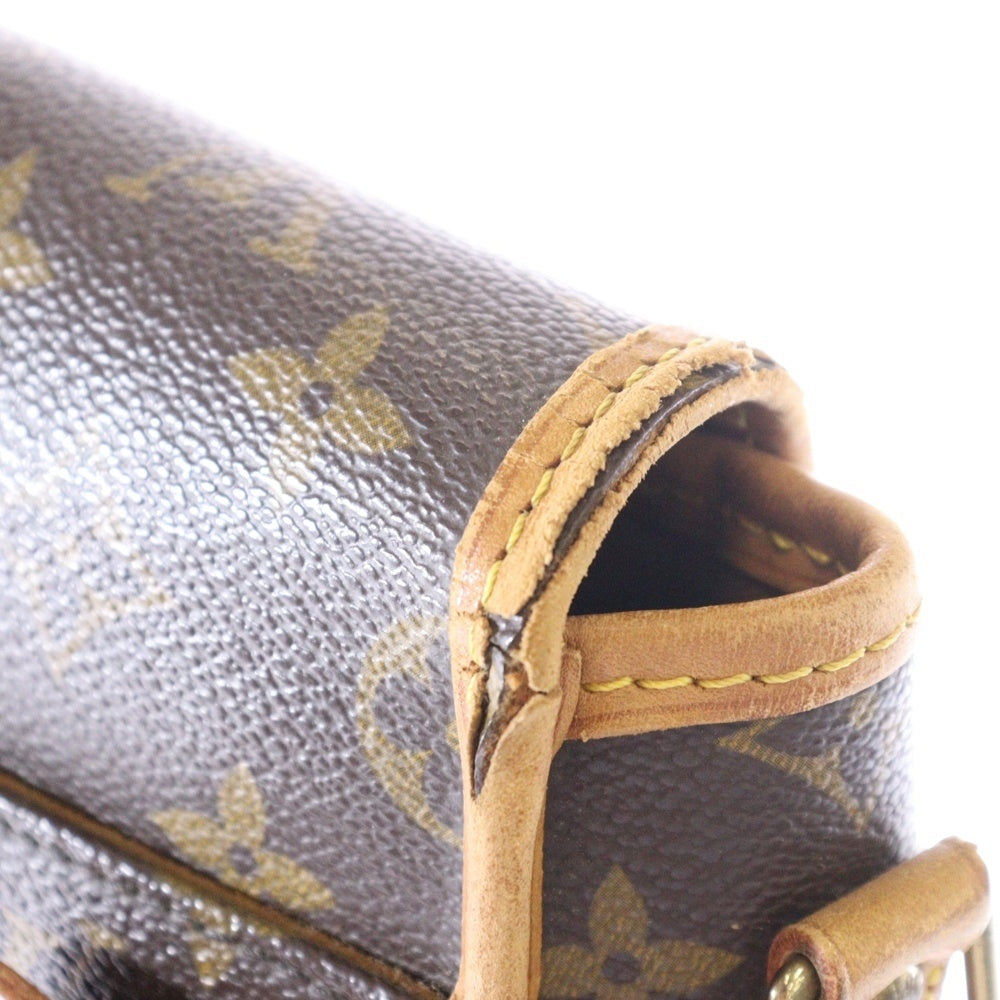 LOUIS VUITTON(ルイヴィトン) モノグラム ソローニュ ショルダーバッグ ブラウン PVC×レザー ゴールド金具 M42250
