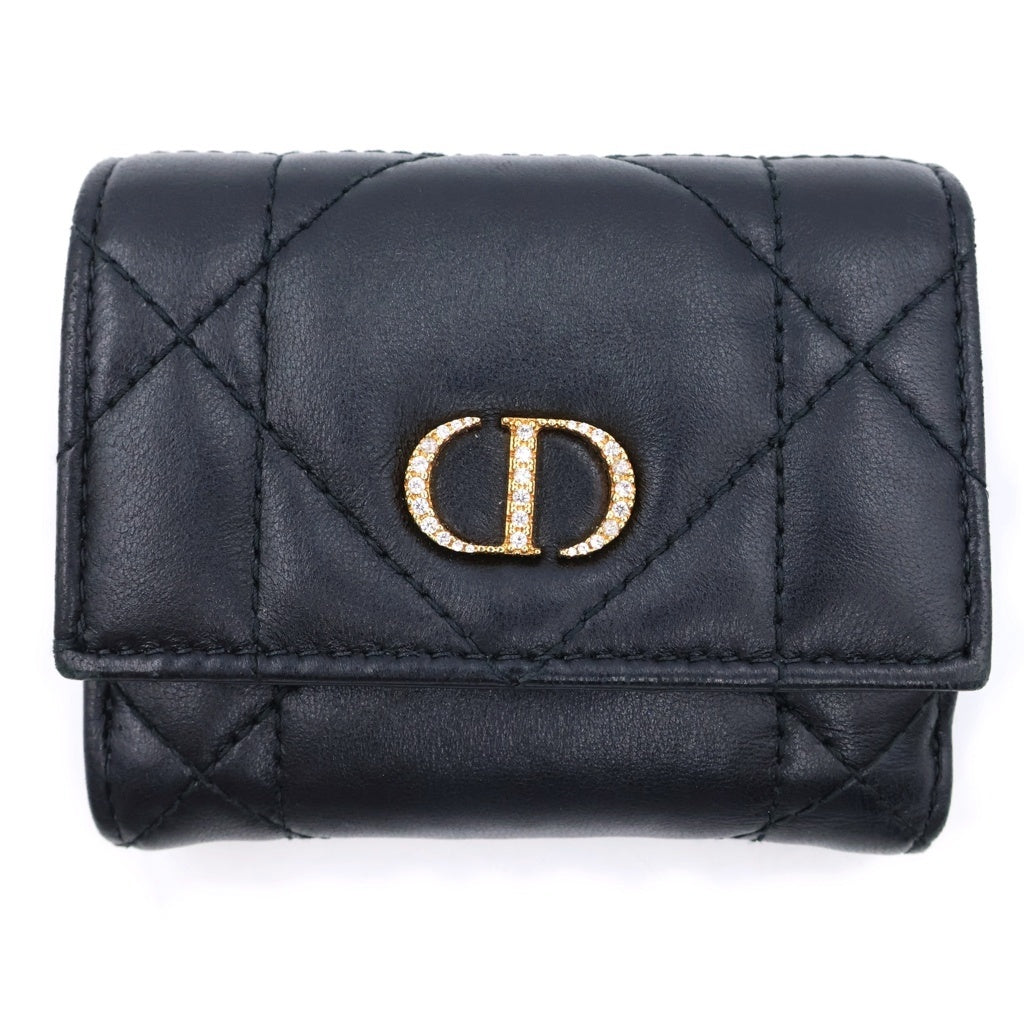 Christian Dior(クリスチャンディオール) カロ マクロカナージュ クリスタルウォレット 三つ折り財布 ブラック レザー S4208UHNN_M900 ゴールド金具 レディース