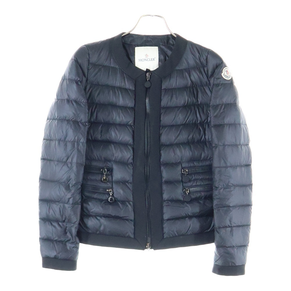 MONCLER(モンクレール) MARAISETTE マレセット ワッペンロゴ ノーカラー ジップアップ ダウンジャケット ブラック レディース 32093457040553052