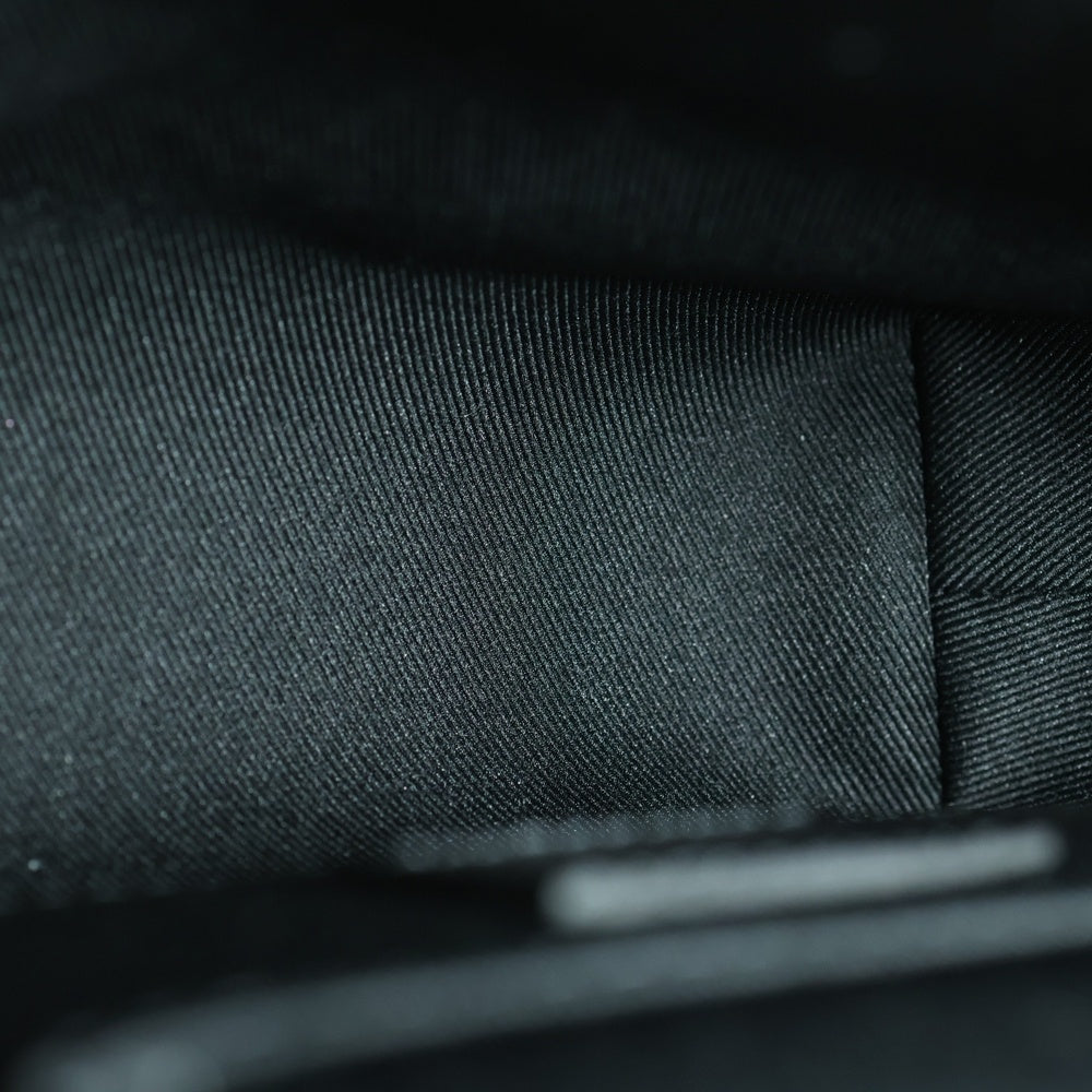 LOUIS VUITTON(ルイヴィトン) パルス・ウェアラブル ウォレット ショルダーバッグ ミニバッグ ブラック×カーキ シルバー金具 M12618