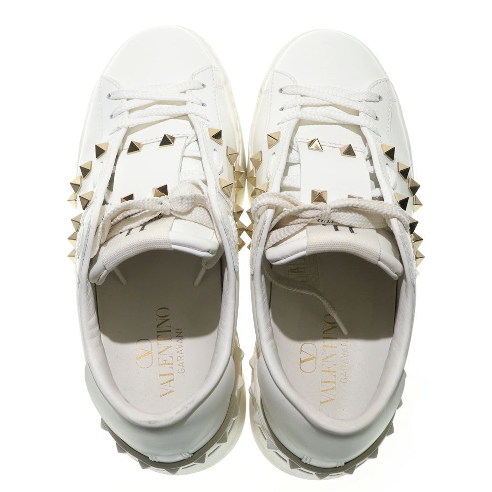 VALENTINO(ヴァレンティノ) ロックスタッズ アンタイトルド レザー プラットフォーム 厚底 レースアップ ローカットシューズ スニーカー ゴールド金具 ホワイト レディース
