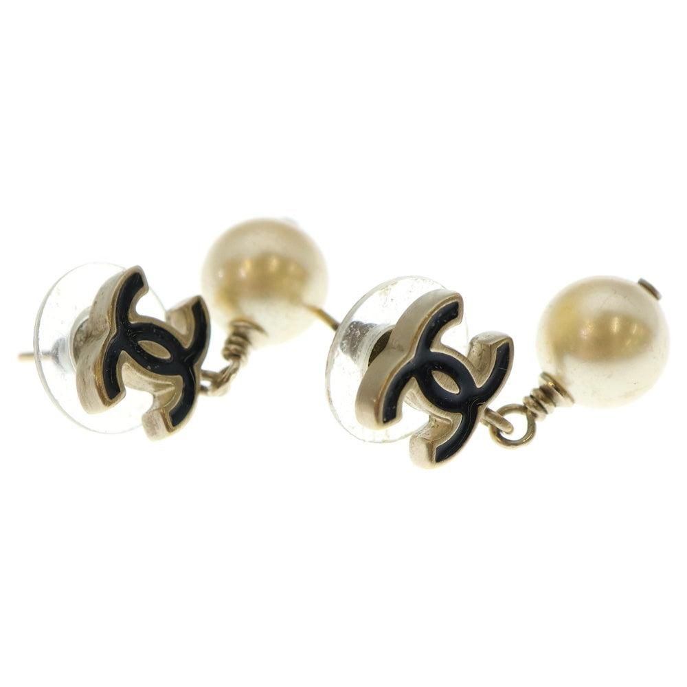CHANEL(シャネル) 10C ココマーク フェイクパール ピアス ブラック×アイボリー ゴールド金具 レディース