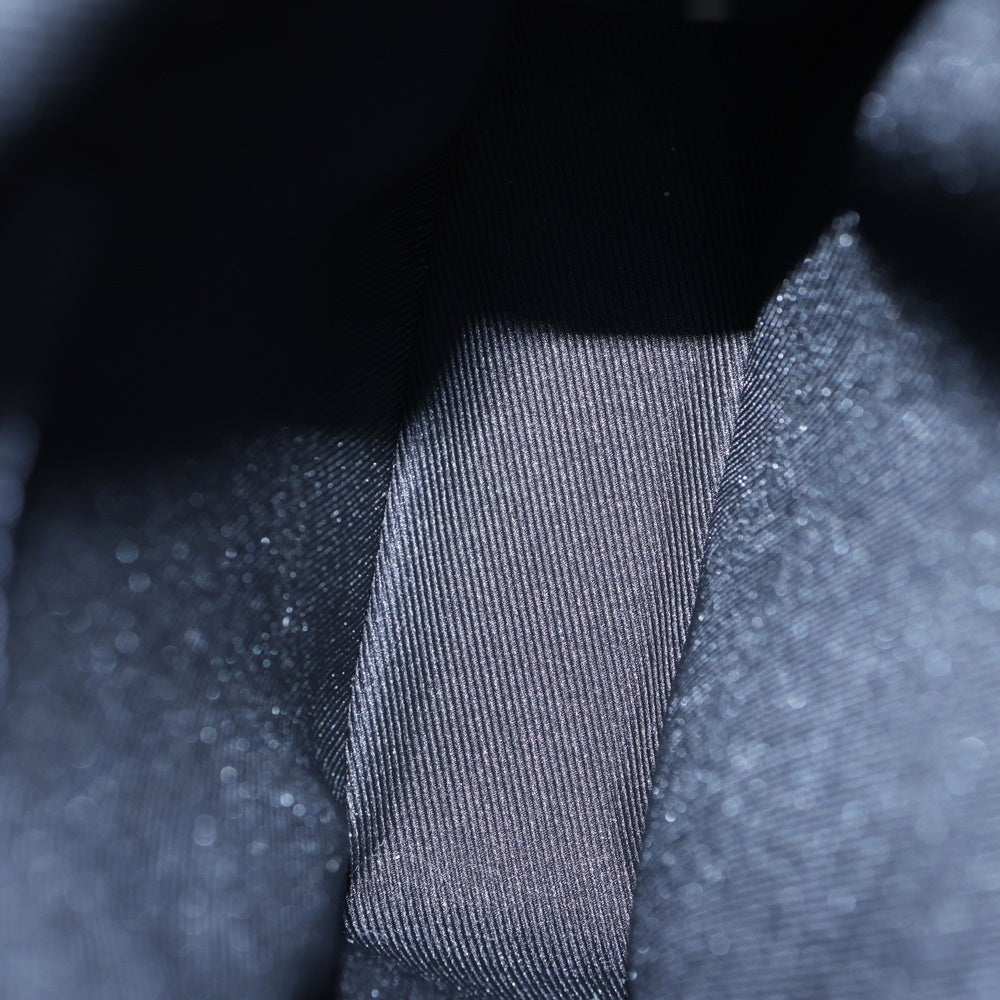 LOUIS VUITTON(ルイヴィトン) モノグラム トリヨン Sロック ヴェルティカル・ウェアラブル ウォレット ブラックRFID M81524 レディース