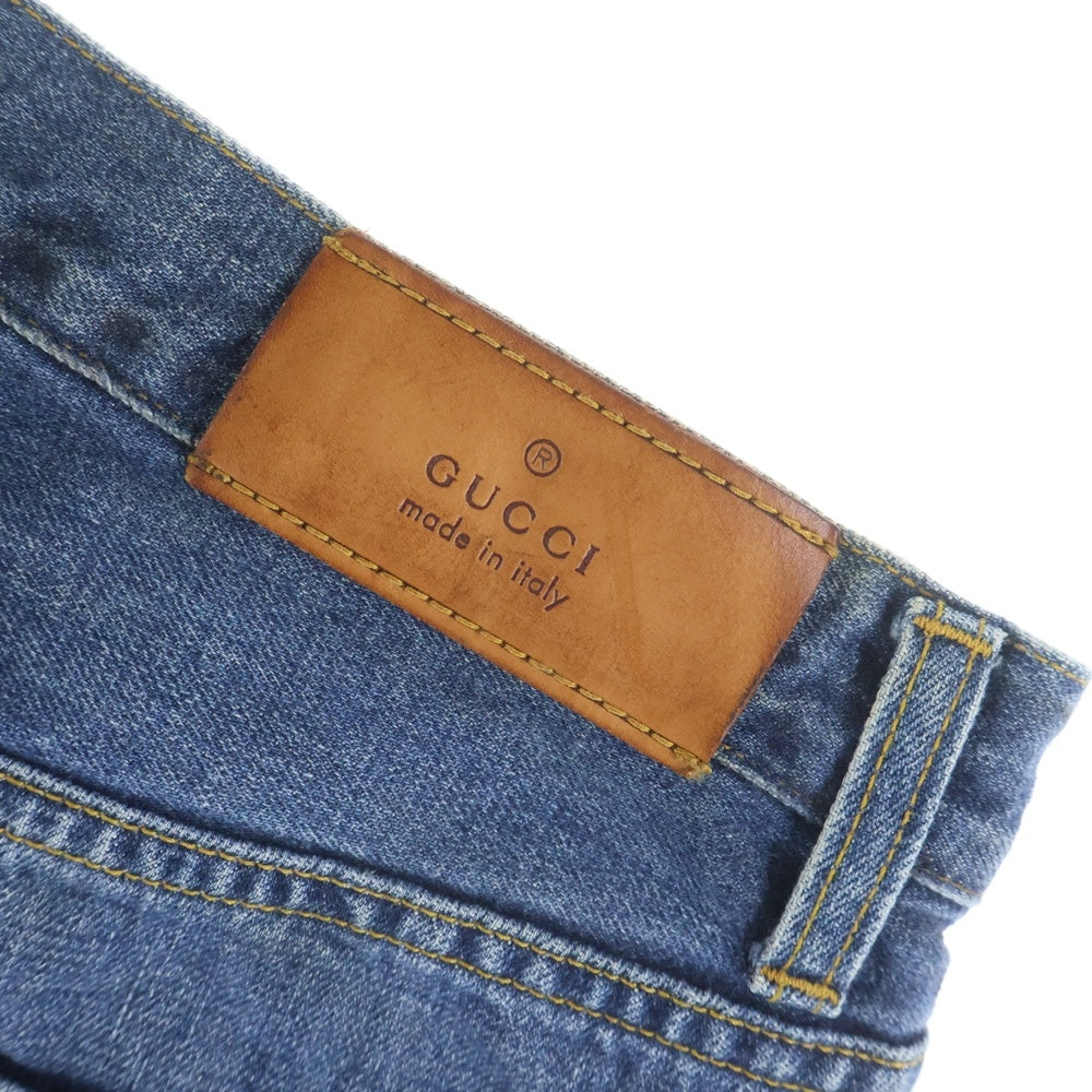 GUCCI(グッチ) ロゴレザーパッチストレートウォッシュデニムパンツ インディゴ