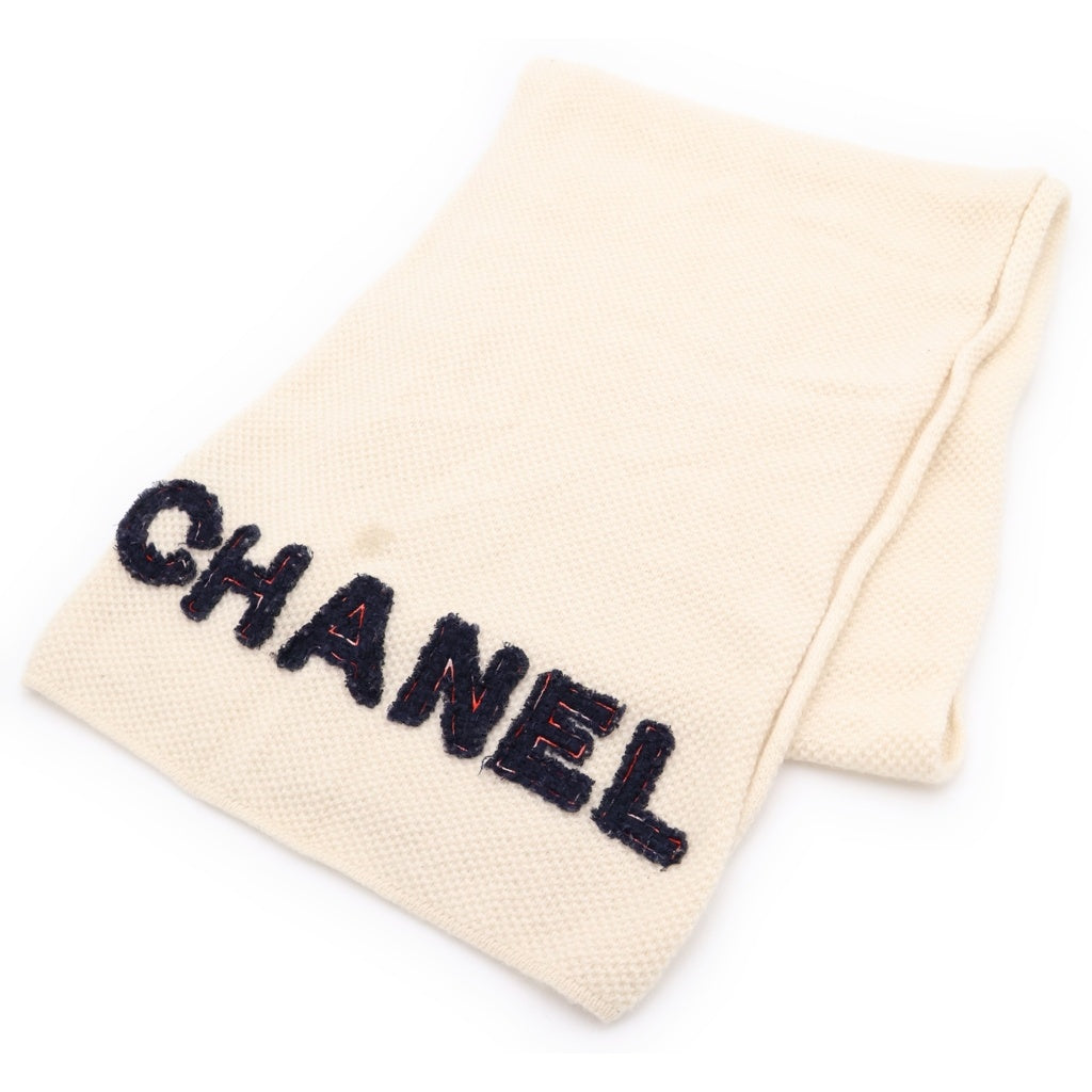 CHANEL(シャネル) ロゴ マフラー ホワイト カシミヤ レディース