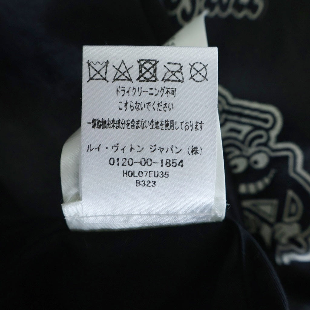 LOUIS VUITTON(ルイヴィトン) LVロゴ バーシティ ブルゾン スタジャン