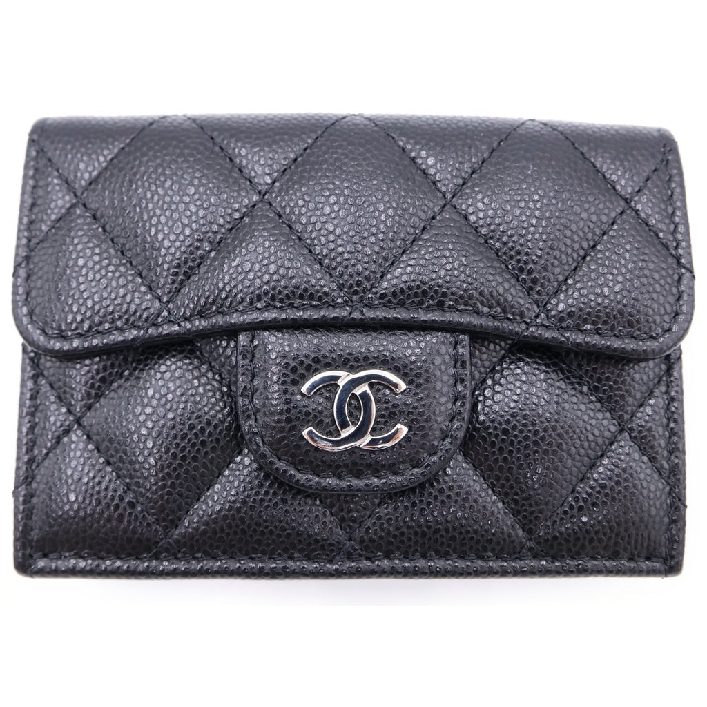 CHANEL(シャネル) マトラッセ スモール クラシック コンパクトウォレット 三つ折り財布 キャビアスキン ブラック キャビアスキン AP0230 シルバー金具 レディース