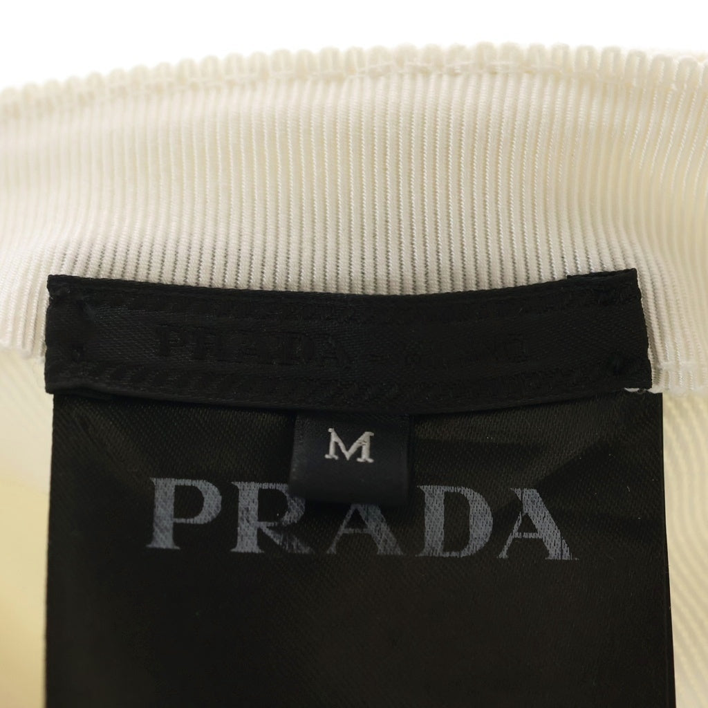 PRADA(プラダ) トライアングルロゴプレート ベースボールキャップ 帽子 コットン ホワイト 2HC274