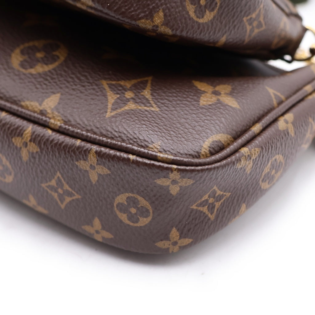LOUIS VUITTON(ルイヴィトン) ミュルティ ポシェット アクセソワール チェーン ショルダーバック モノグラム PVC レザー ブラウン/カーキ レディース