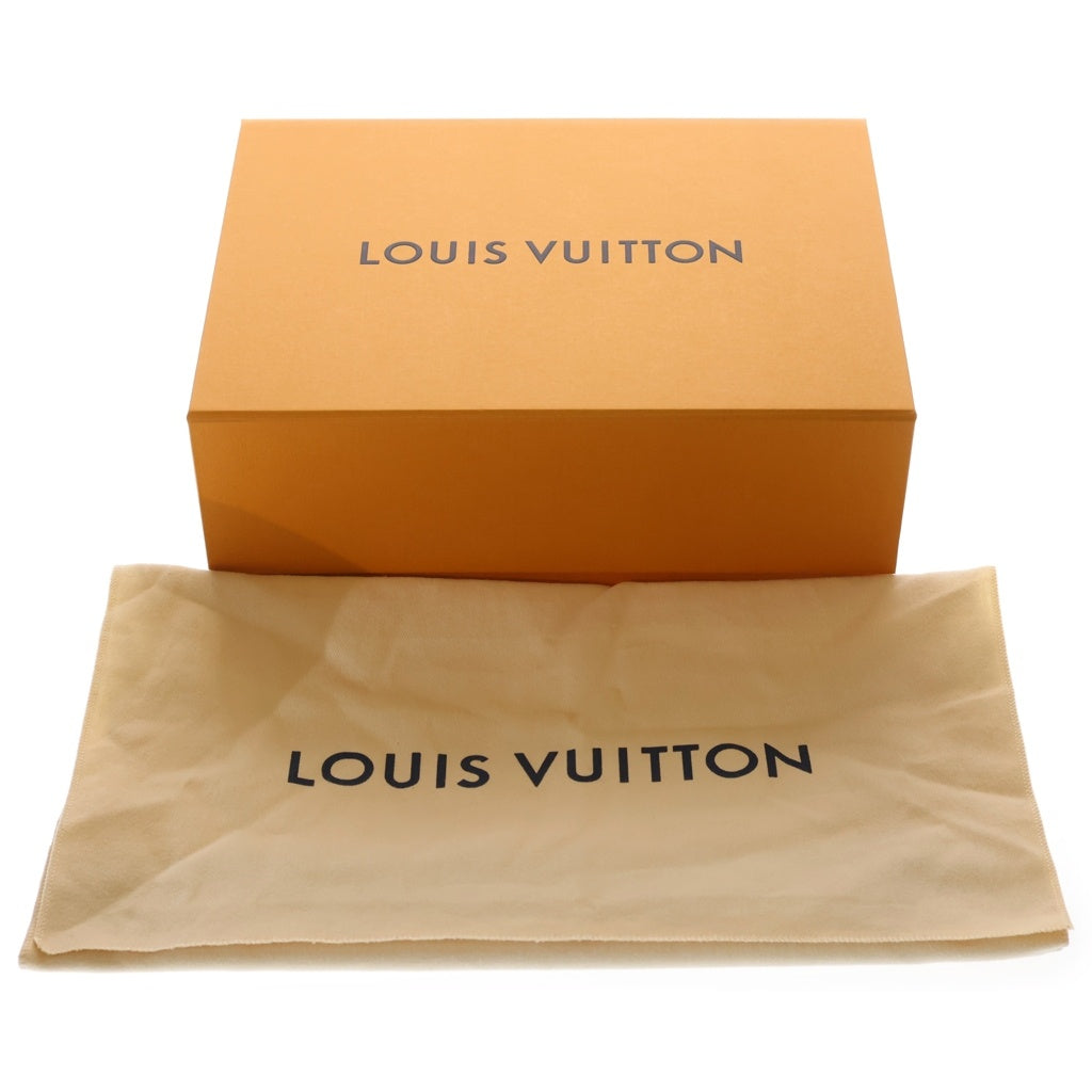 LOUIS VUITTON(ルイヴィトン) モノグラムシャドウ ディスカバリー バムバッグPM レザー ボディ ショルダーバッグ ブラック M46036