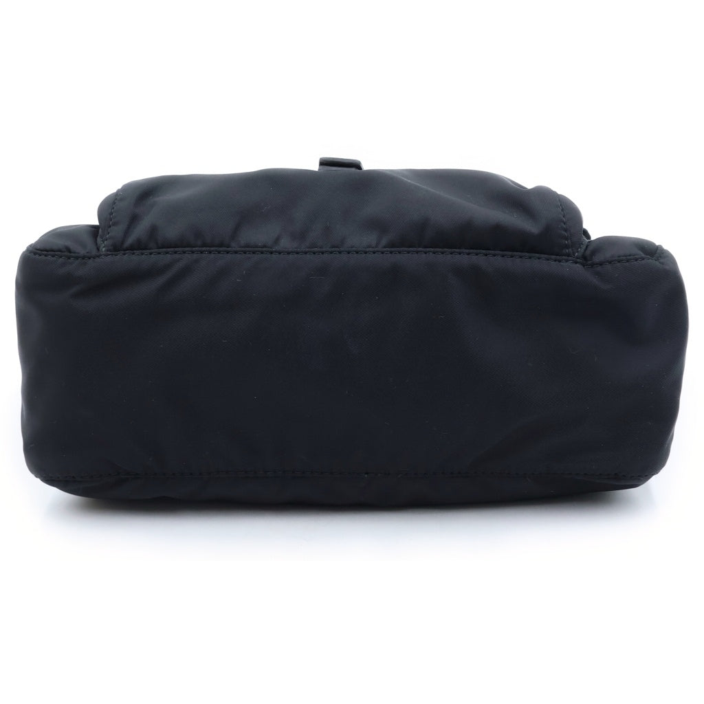 PRADA(プラダ) Re-Nylon トライアングルロゴ ショルダーバッグ ブラック テスート ポーチ 1BD994 シルバー金具 レディース