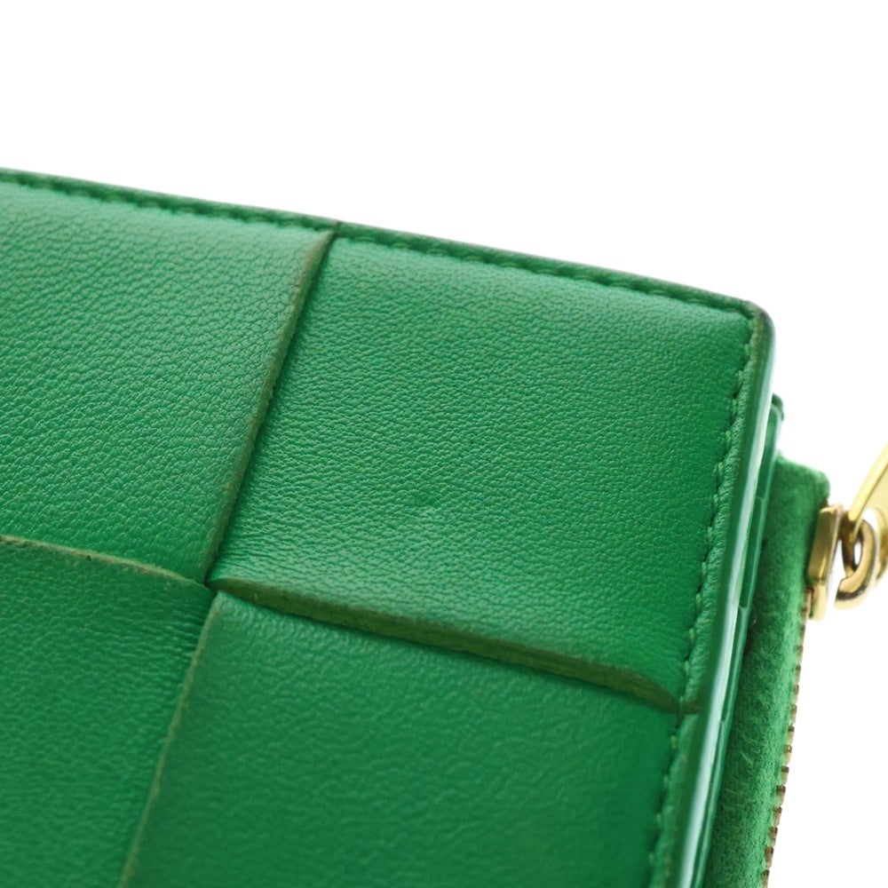 BOTTEGA VENETA(ボッテガヴェネタ) INTRECCIATO イントレチャート カセット レザー 二つ折り財布 グリーン