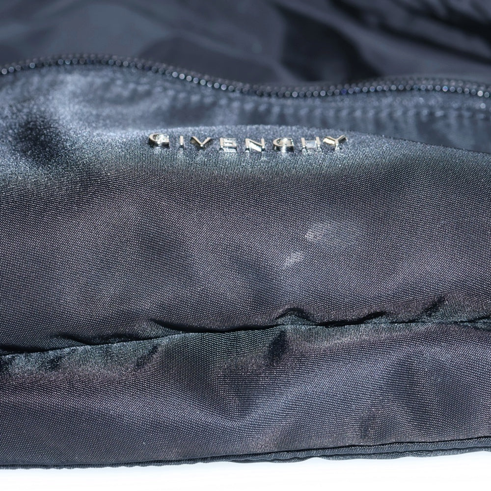 GIVENCHY(ジバンシィ) ESSENTIAL U BUMBAG IN NYLON ボディバック ブラック BKU01ZK1D2 001
