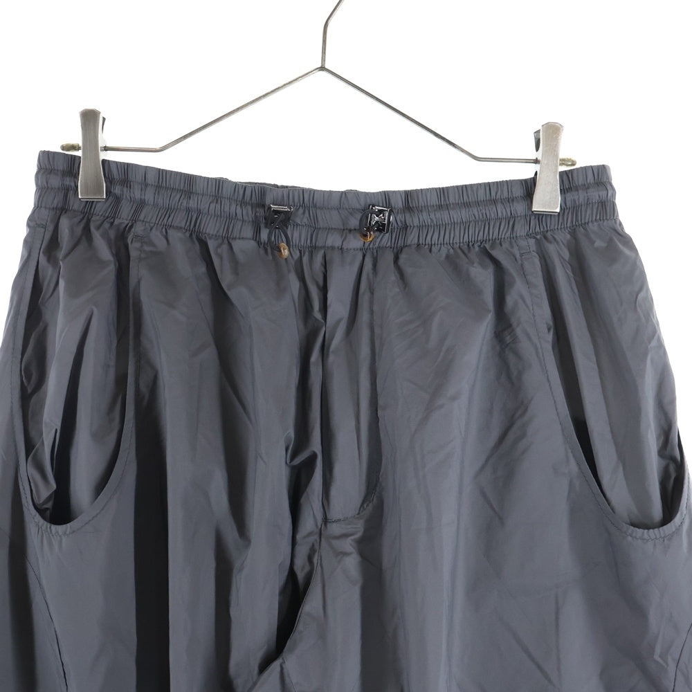 NVRFRGT(ネバーフォーゲット) PANELED LIGHT WEIGHT TRACK PANTS STEEL GREY パネルド ライトウェイト トラック ナイロン パンツ グレーNF251P08