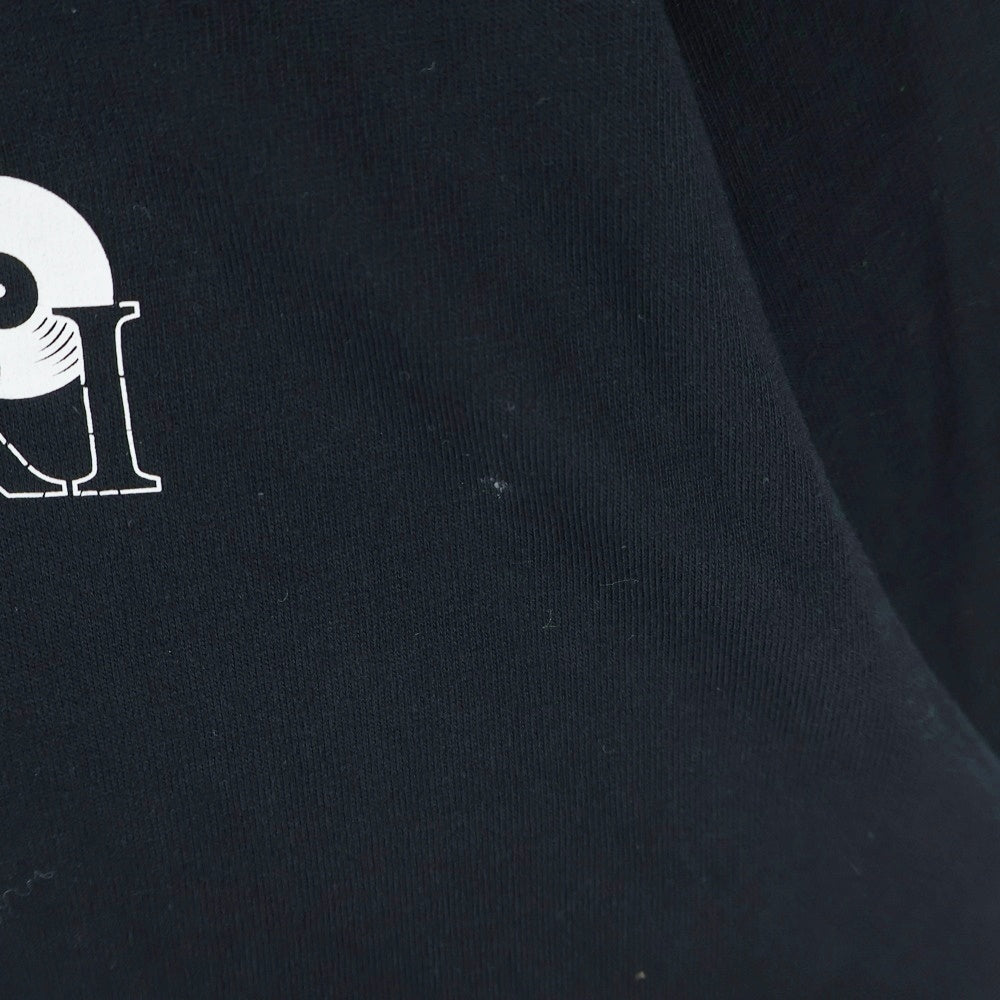 AMIRI(アミリ) PREEMO LOGO PRINT TEE プリーモ ロゴ 半袖カットソーTシャツ ブラック SRAW23MJG011SMRJAJ0