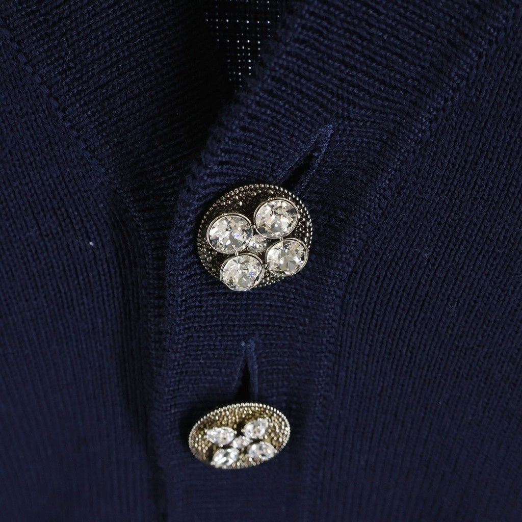 LOUIS VUITTON ルイヴィトン 25SS CARDIGANG WITH JEWEL BUTTON 1AFIUG RM241 ZLL HQN60W カーディガン ジュエルボタン 長袖ニットセーター ネイビー LOUIS VUITTON(ルイヴィトン) 25SS CARDIGANG WITH JEWEL BUTTON