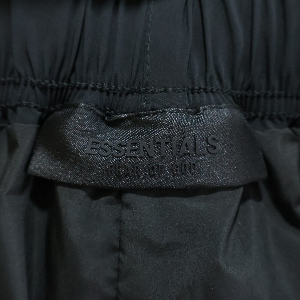 FEAR OF GOD ESSENTIALS(フィアオブゴッド エッセンシャルズ) DRAWSTRING SHORTS ドローストリング ショートパンツ ブラック