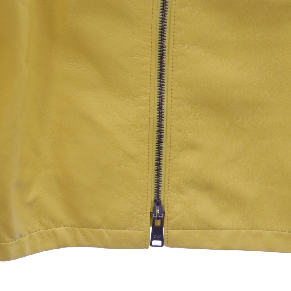 PRADA(プラダ) トライアングルロゴ ナッパレザージップアップジャケット イエロー UPW428 1WDV