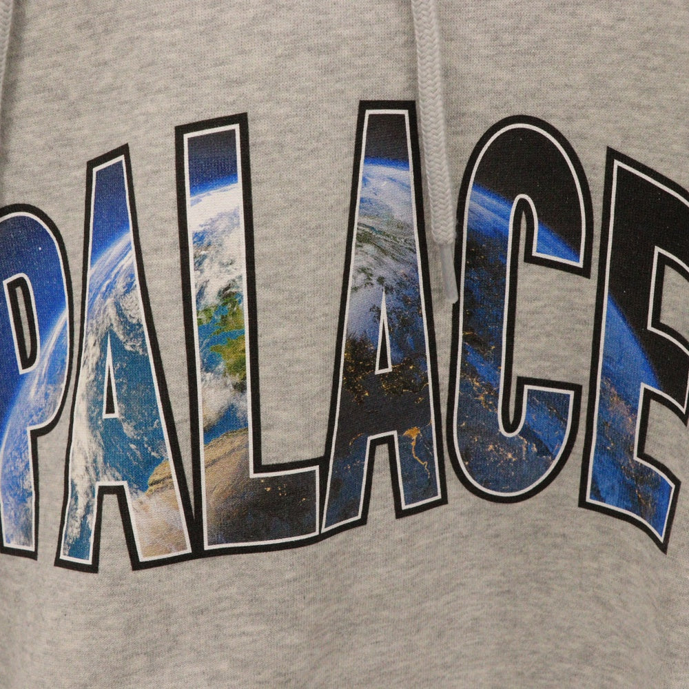 Palace Skateboards(パレススケートボーズ) Earthy Hood フード フロントロゴプリントスウェットプルオーバーパーカー フーディー グレー P27CS033