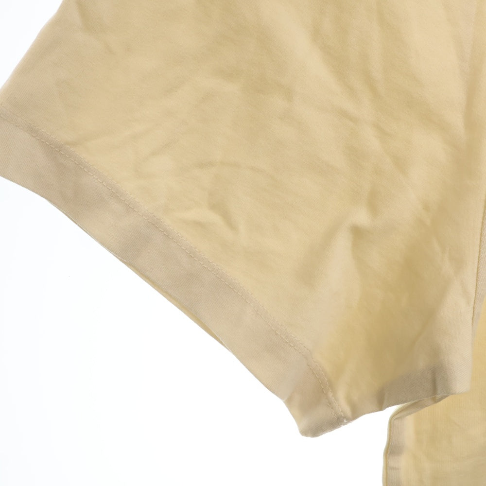 FEAR OF GOD ESSENTIALS(フィアオブゴッド エッセンシャルズ) S/S T-SHIRT フェルトロゴプリント半袖Tシャツ クリーム